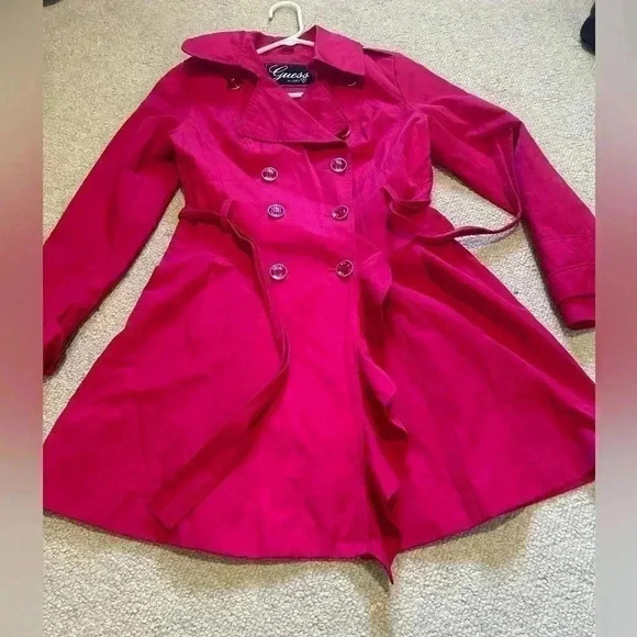 Guess trench coat. bright pink. Button up and tie waist. Size Medium. GUC! - Picture 13 of 15
